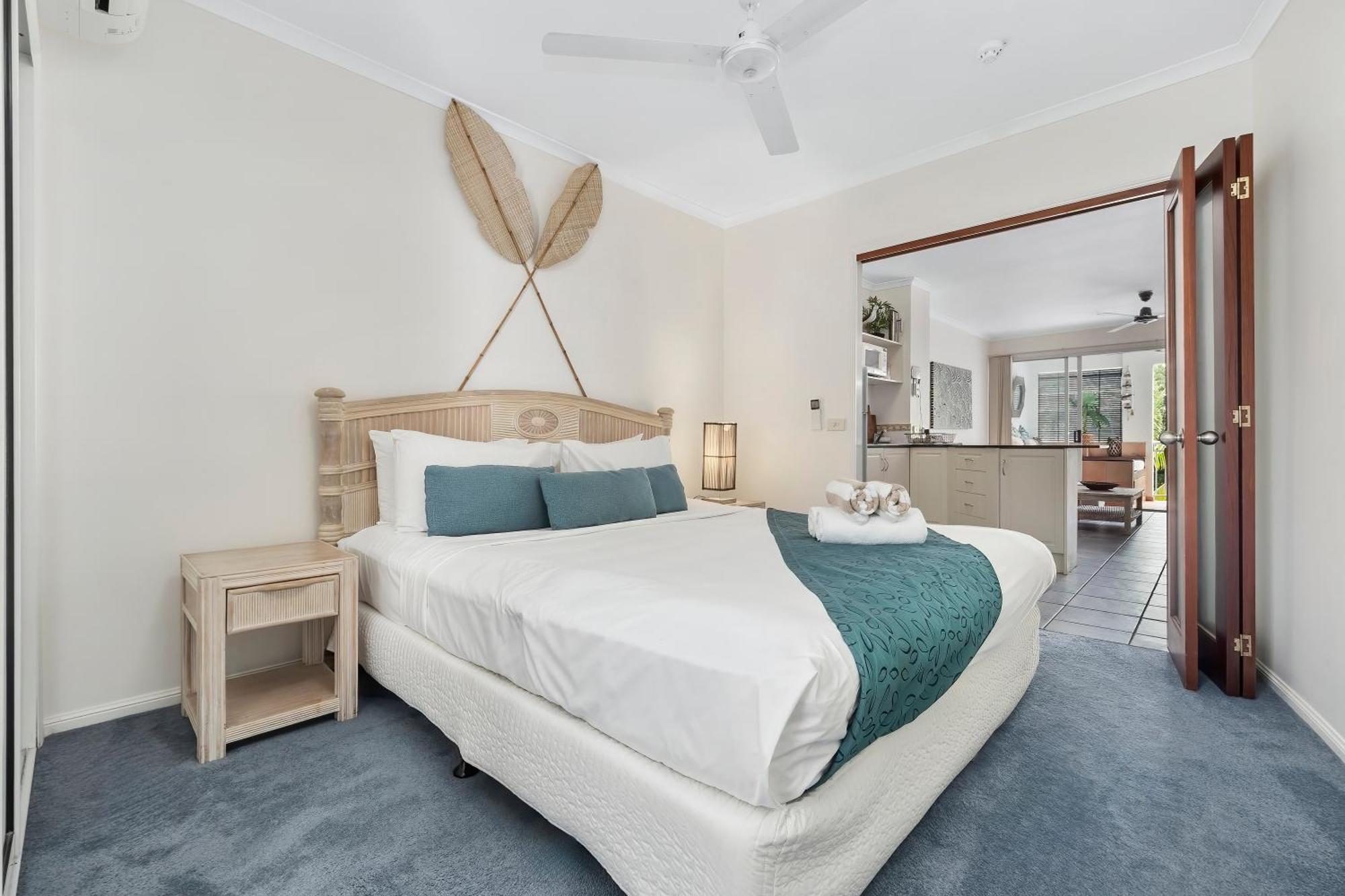 Alassio Beachfront Apartments Palm Cove Ruang foto