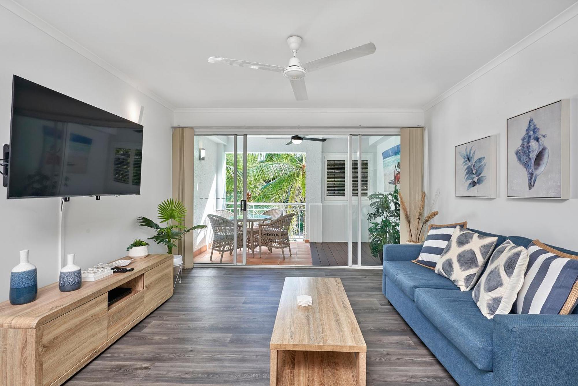 Alassio Beachfront Apartments Palm Cove Ruang foto