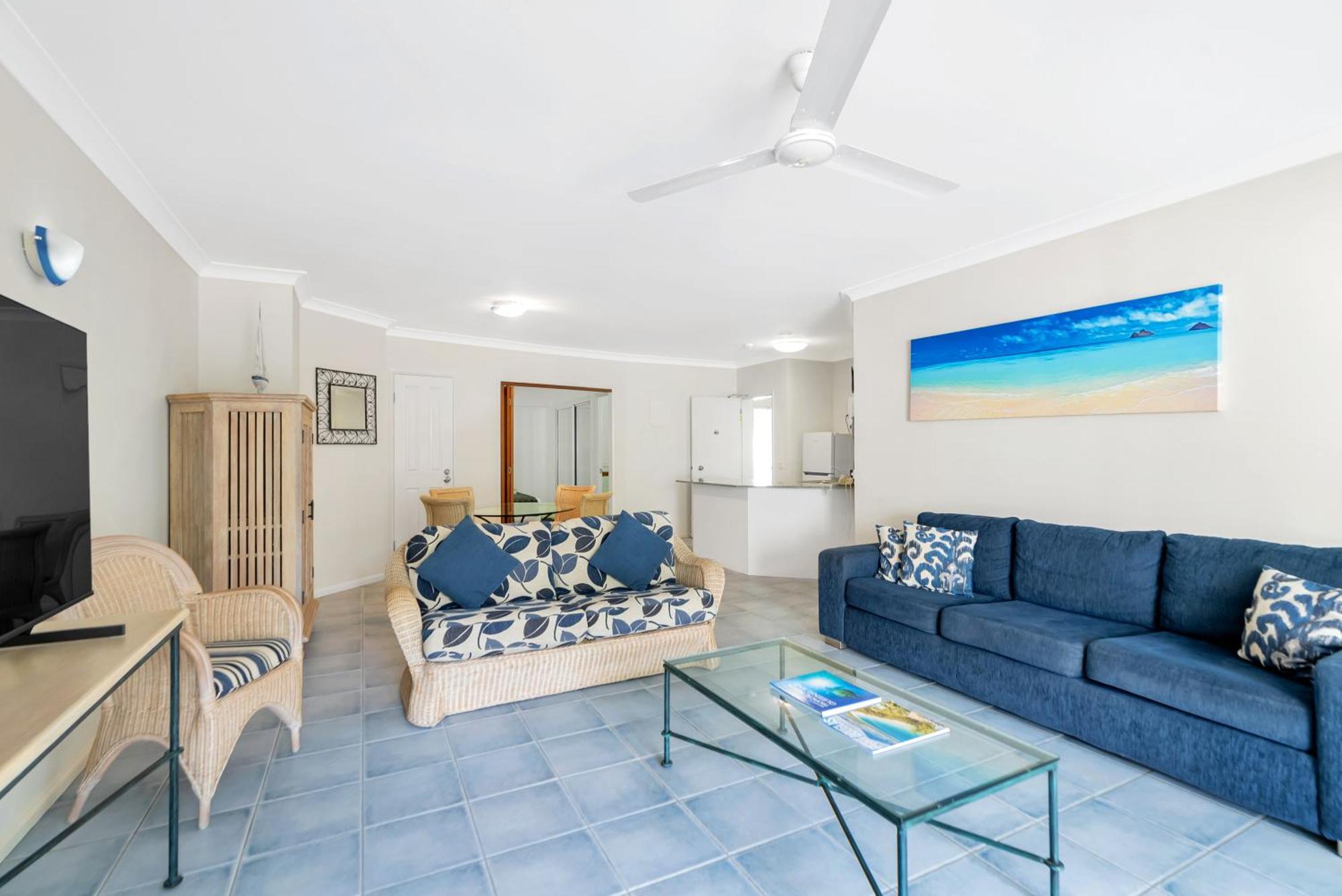 Alassio Beachfront Apartments Palm Cove Ruang foto